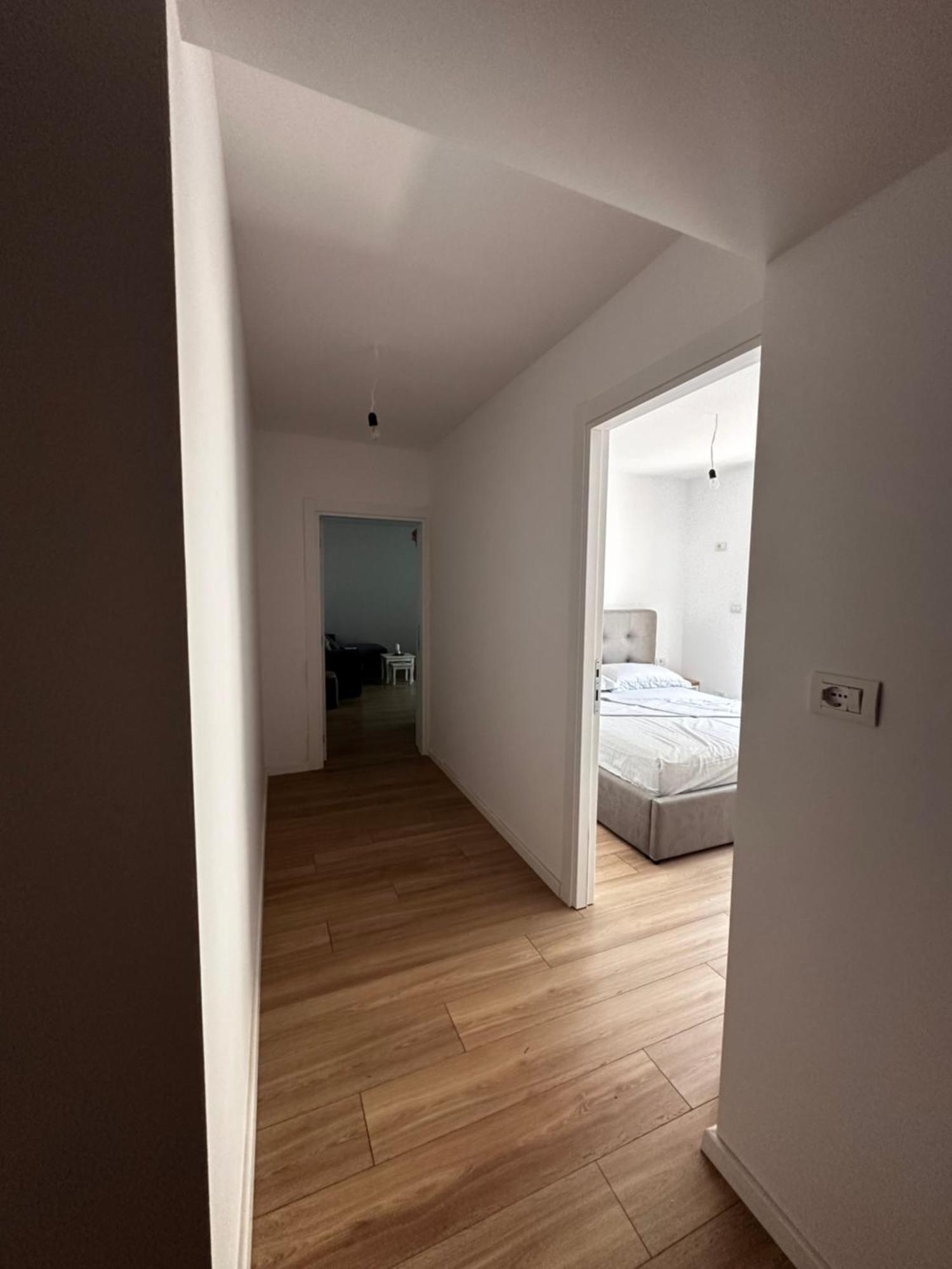 Tirana Apartment Center Jon Exteriör bild