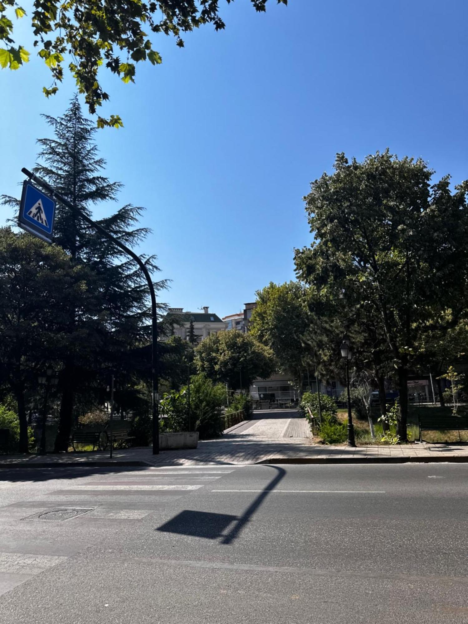 Tirana Apartment Center Jon Exteriör bild
