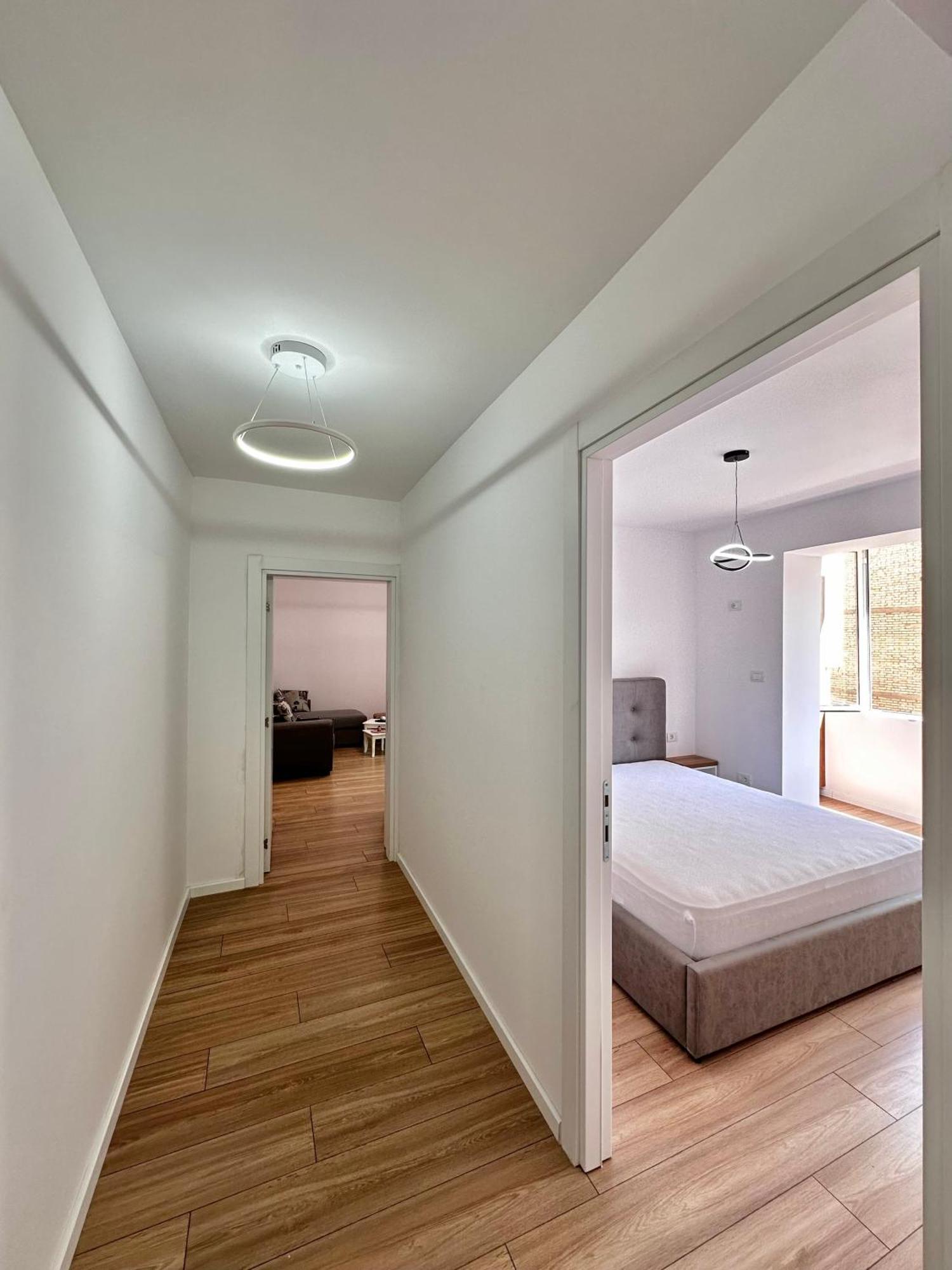 Tirana Apartment Center Jon Exteriör bild